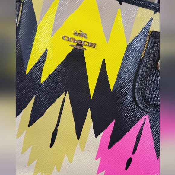💖RARE💖 Authentic Coach Geometric Aztec Print City Tote Bag - Picture 10 of 13